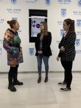 La concejala de Derechos Sociales invita a los ciudadanos a que sean 'radares' para detectar casos de soledad no deseada en mayores