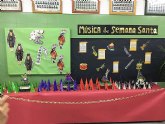 El CEIP La Cruz acoge una exposicin sobre Semana Santa