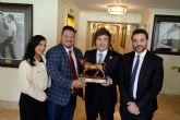 Javier Milei recibe en Miami el “Economic Freedom Award” durante la cumbre Shield of the Americas