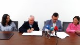 Ayuntamiento y AFEMCE renuevan el convenio de cesin de viviendas tuteladas destinadas a personas con problemas de salud mental