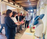 La Comunidad impulsa la artesanía regional con una nueva actividad dedicada a los tocados y complementos en Lorca