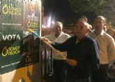 El presidente de Somos Regin y candidato por el partido regional a la presidencia de la Comunidad Autnoma, Alberto Garre ha iniciado esta noche la campaña electoral con la tradicional pegada de carteles