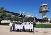 AMDEM y Cáritas Castrense reciben los 8.000 euros recaudados en la Carrera Popular de la Base Aérea