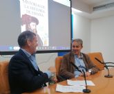 Marcelino Lominchar ha presentado en Toledo 'Historias de la historia de Espa&ntilde;a' un gui&ntilde;o al pasado y sus protagonistas