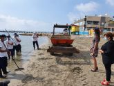 Prórrogan los trabajos de emergencia de retirada de biomasa en las playas del Mar Menor