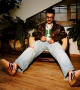 Ram�n Fern�ndez honra la dinast�a de su abuelo, Vicente Fern�ndez, con un debut poderoso, moderno ya su propio estilo