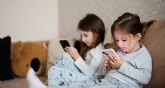 �Una hora al d�a, el tiempo m�ximo que los menores deber�an estar ante las pantallas este verano