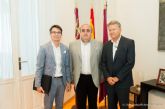 El alcalde en funciones da la bienvenida al nuevo director de Ecocarburantes Españoles en Cartagena