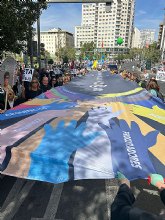El Tifo Viajero llega a Sevilla: el Movimiento #J2 reclama justicia para los mutualistas