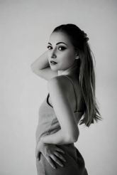 Cezarina Munteanu: 'La herida tambin escribe, y a veces, cura'