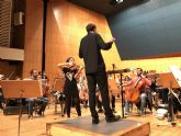 La Orquesta Sinfónica de la Región actúa esta semana en Murcia y Cartagena con la violinista Leticia Moreno y el director Pablo González