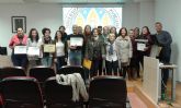 Veintitrs alumnos recibieron sus diplomas tras el curso sobre cmo gestionar ms eficazmente una asociacin