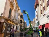 Lorca retoma la colocacin de toldos en varias calles peatonales del centro