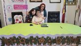 Villamayor de Calatrava rinde homenaje a sus ra�ces con la presentaci�n del poemario de Lola Herv�s Alcar�z