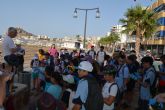 Los scouts desarrollan una jornada de concienciacin medioambiental en la playa