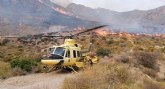 Incendio forestal en la Sierra de Las Moreras, en Mazarr�n