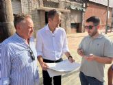 Barriomar mejora la accesibilidad con la renovaci�n de la acera de la Avenida Ciudad de Almer�a