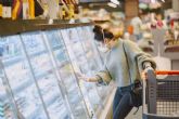 El 70% de los ciudadanos declara estar preocupado por el riesgo de contagio en el supermercado segn ElCoCo