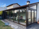 Carpintera Metlica Villanueva instala cerramientos de cristal adaptados a las necesidades de cada hogar