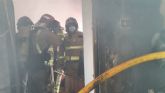 Bomberos apagan un incendio de vivienda en Molina de Segura