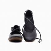 Canussa lanza las bailarinas veganas con la calidad Made in Spain