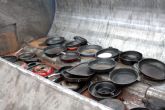 Inoxibar consigue reciclar y reutilizar ms de 24.000 sartenes viejas