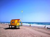 Los puestos de vigilancia de playas del Plan Copla han abierto con banderas amarilla en 5 playas de La Manga (Cartagena)