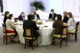 Pedro Sánchez se reúne con los líderes de CCOO y UGT para celebrar el acuerdo en pensiones