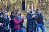 Teresa Ribera recibe las llaves del Pinar de los Belgas en un acto simblico junto a un grupo de defensores histricos de la Sierra de Guadarrama