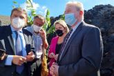 Planas y el comisario de Agricultura analizan las medidas para mantener las ayudas del POSEI al sector agrario de La Palma afectado por el volcán