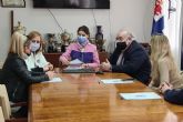 Llop se rene con mujeres representantes de los ms de 11.000 ucranianos residentes en Alicante