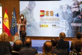 La ministra de Defensa y la Fundacin CEOE presentan el proyecto Es tu fuerza para la insercin laboral civil del personal militar