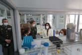 La ministra de Defensa visita el Instituto de Toxicologa, ubicado en el Hospital Gmez Ulla