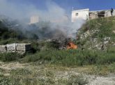 Incendio en el antiguo vertedero de la aldea de Caprs, pedana de Fortuna