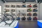 Go Blue abre su primera tienda de movilidad sostenible en Valencia