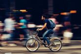 Las ciudades que más se mueven en bicicleta son las que la ofrecen como servicio público
