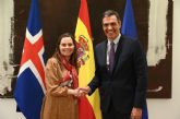 Sánchez traslada a Jakobsdóttir el interés de que Espana e Islandia colaboren en temas como igualdad y políticas medioambientales