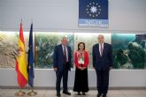 La ministra de Defensa acude a la inauguración del nuevo edificio del Centro de Satélites de la Unión Europea
