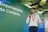 Ayuda a emprendedores para lograr el xito, con Carlos Estratega