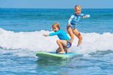 Cu�les son los beneficios del surf para ninos, por Watsay Surf School