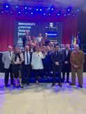 El coach ngel Lpez, el equipo Dragon Boat Belich y la ingeniera, Encarni Mercader, reciben los premios Pirata, Marinero y Campesino 2022, respectivamente