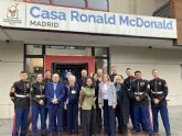 La embajadora de Estados Unidos visita la Casa Ronald McDonald de Madrid