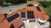 Las placas solares como punto de partida hacia la electrificaci�n, por Sunhero