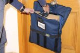 Pomopack es un sistema innovador que permite al mensajero dejar los paquetes de manera segura en la puerta de casa