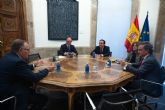 Albares se reúne con los presidentes de Ceuta y Melilla