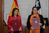 Margarita Robles recibe a la ministra de Defensa Nacional de Chile