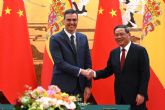 Pedro Sánchez se reúne en Pekín con el primer ministro chino, Li Qiang, y ambos países firman cuatro acuerdos de colaboración