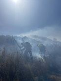 Incendio forestal en la pedanía Lorquina de Almendricos en la Sierra de Enmedio cercano a la cantera