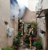 Incendio en una vivienda en la calle Rio Tinto, Lorca