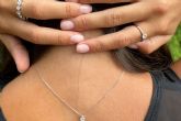 Joyas bsicas, esenciales para lucir una piel bronceada despus del verano